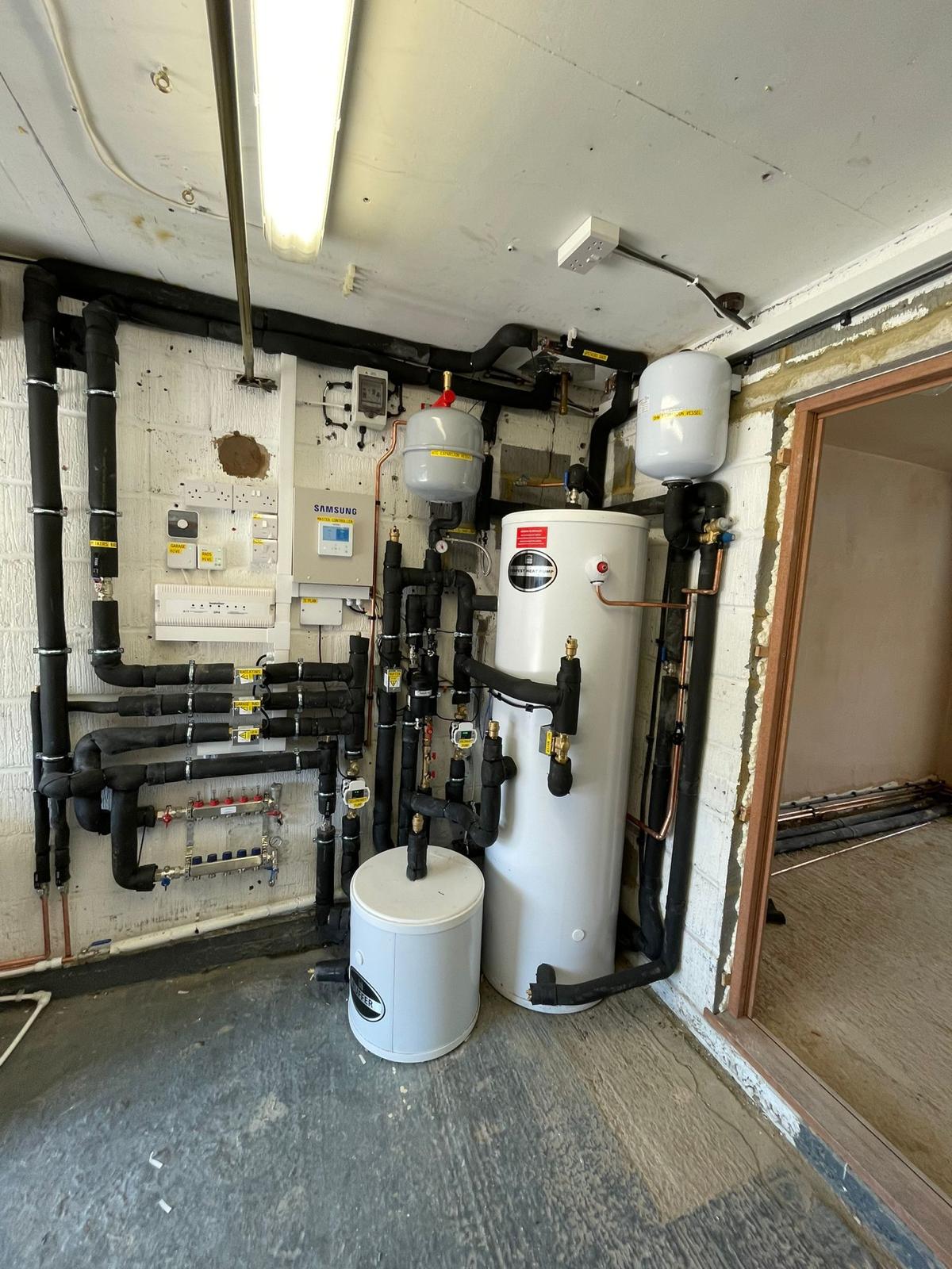 Off Grid Developments | Sustainable Construction & Energy